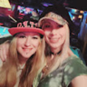 Meet your Posher, Nora